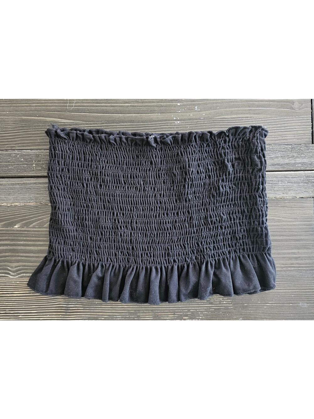 Forever 21 Black Ribbed Lettuce Edge Crop Top Size L